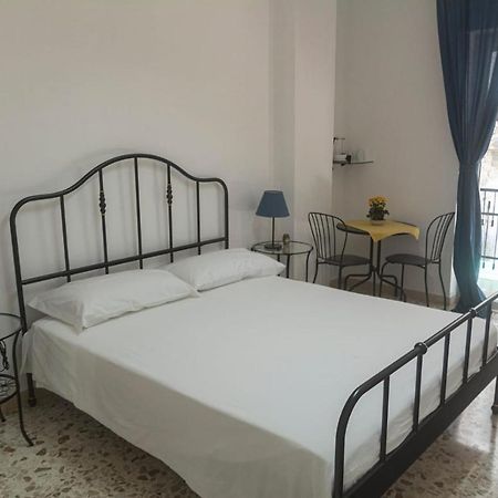 Alvarez de Toledo Bed & Breakfast Napoli Exterior foto